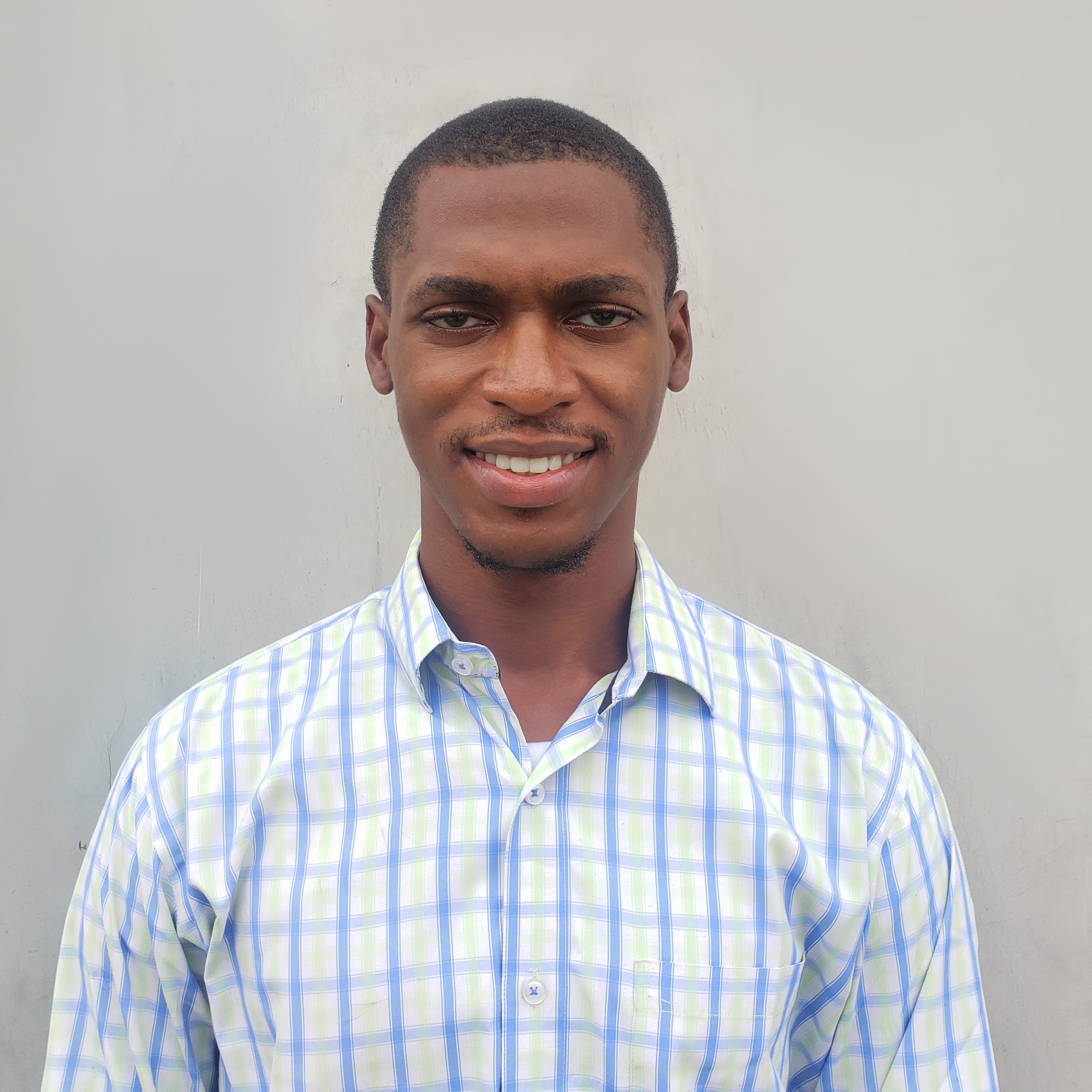 An Image of Chukwuma Akunyili E. Co-founder & CTO